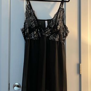 Chemise with silver threading on bodice